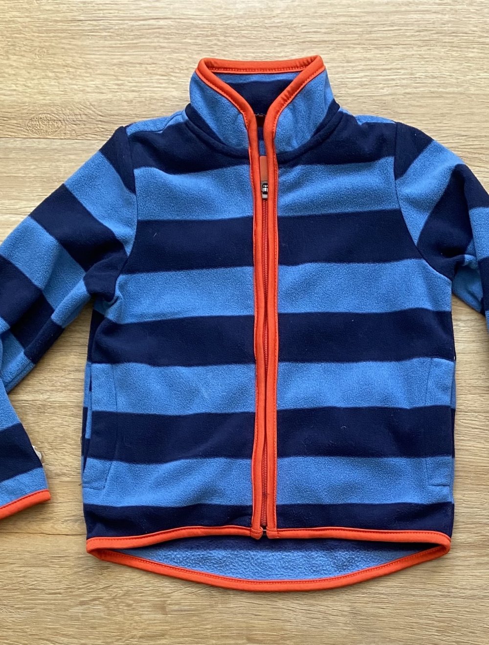 Sweatjacke Größe 98/104