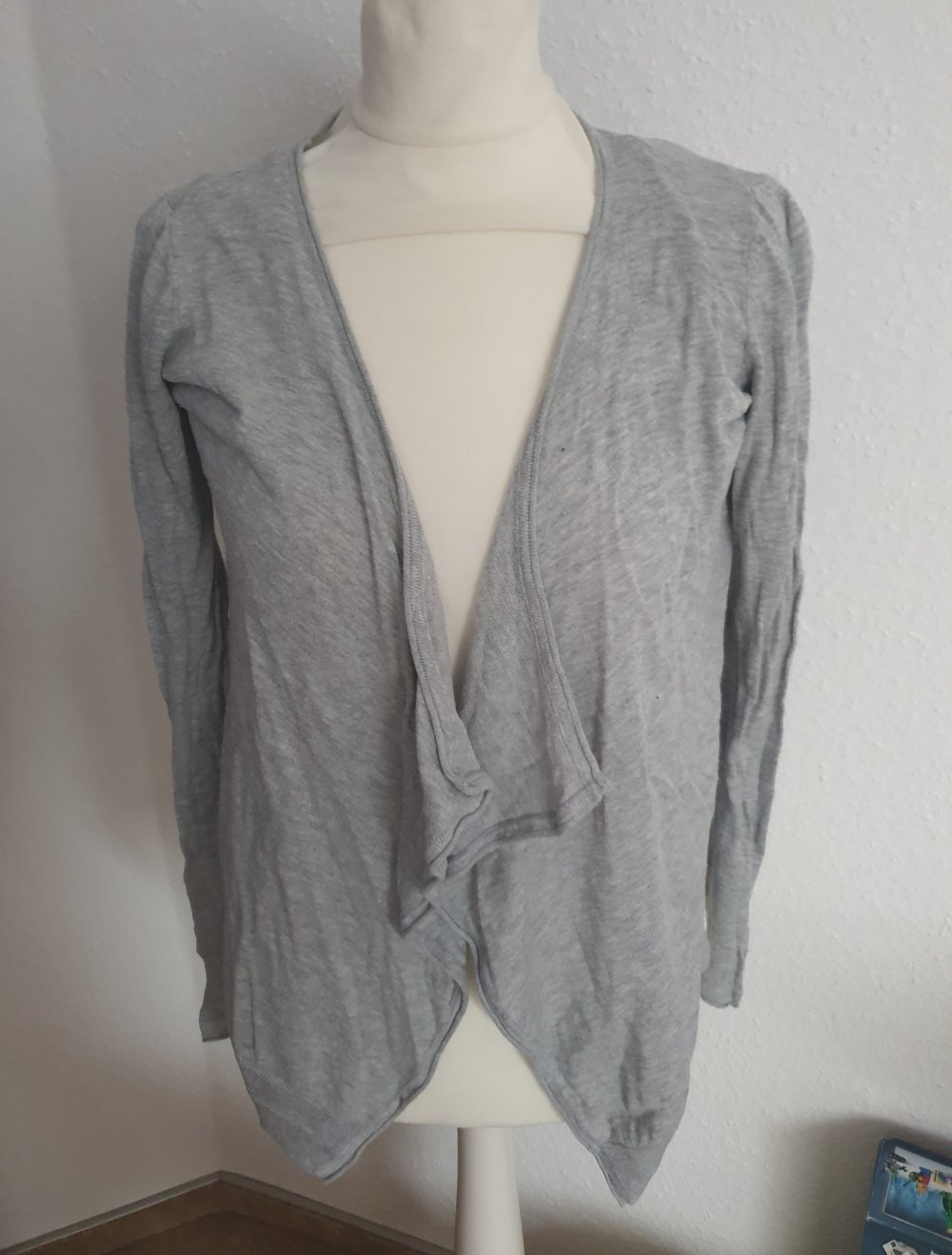 Esprit dünne Strickjacke S grau
