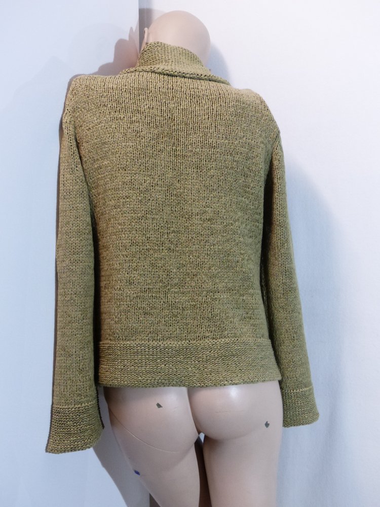 Bändchengarn Pullover mit Trompetenärmeln