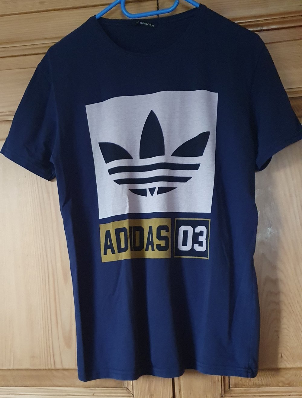 TSHIRT ? adidas
