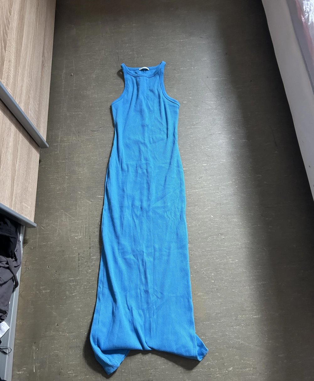 bershka kleid