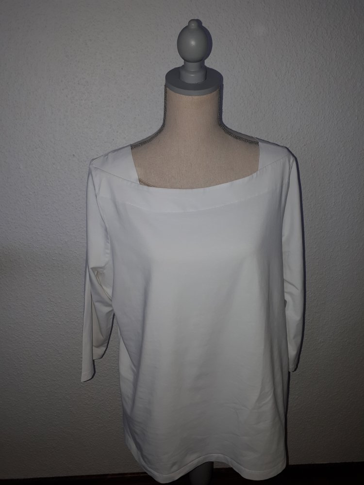 Ich verkaufe ein super schönes Shirt in Größe 48/50 von Tchibo!