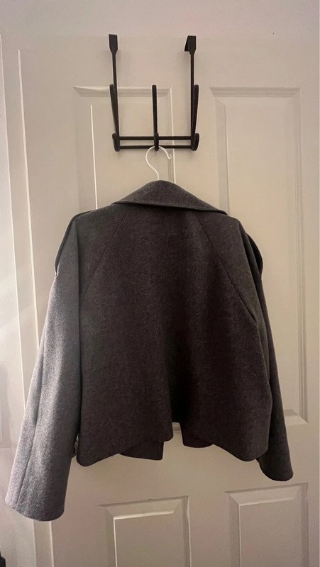 Massimo Dutti - Kurzer Trenchcoat