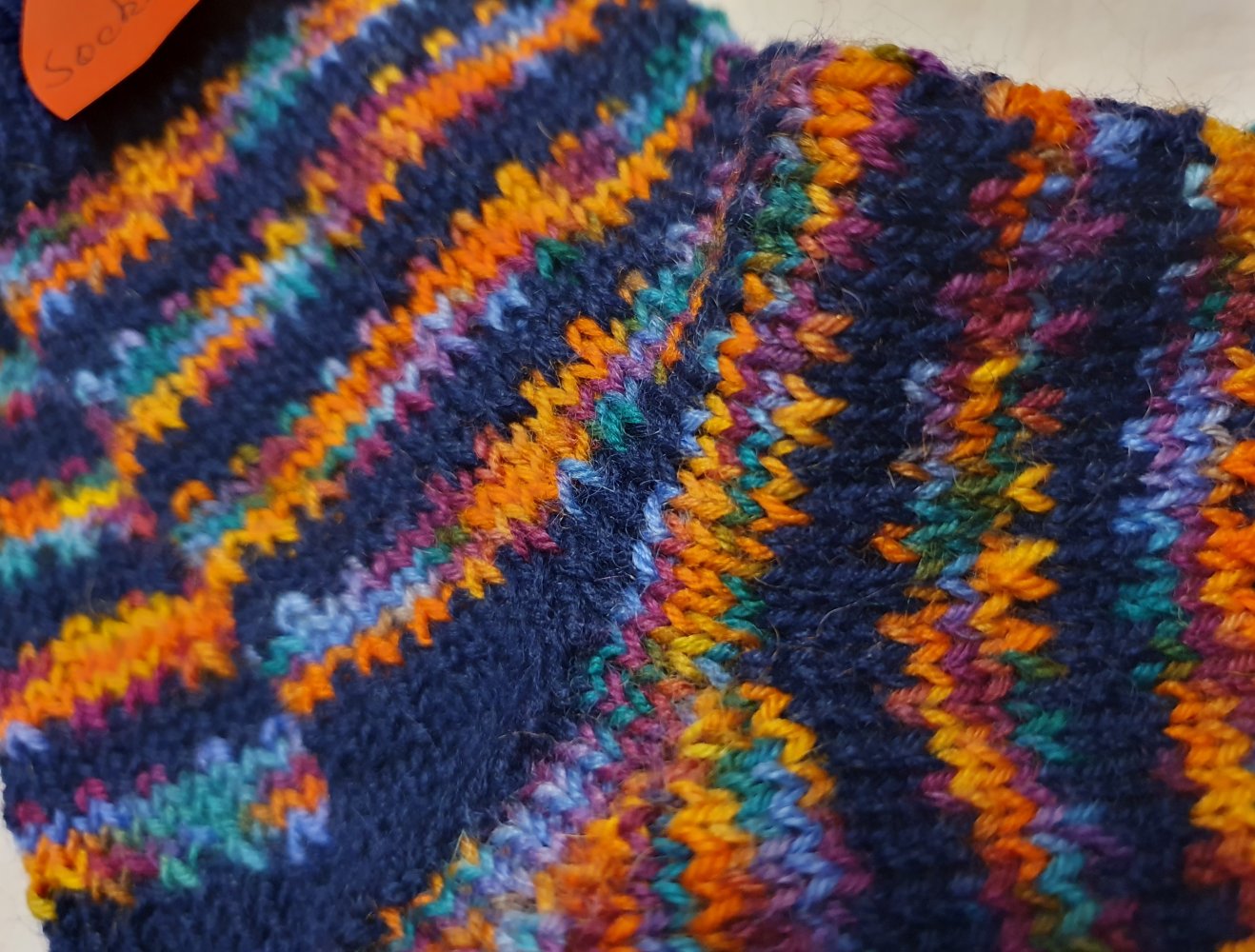 Handgestrickte Socken
