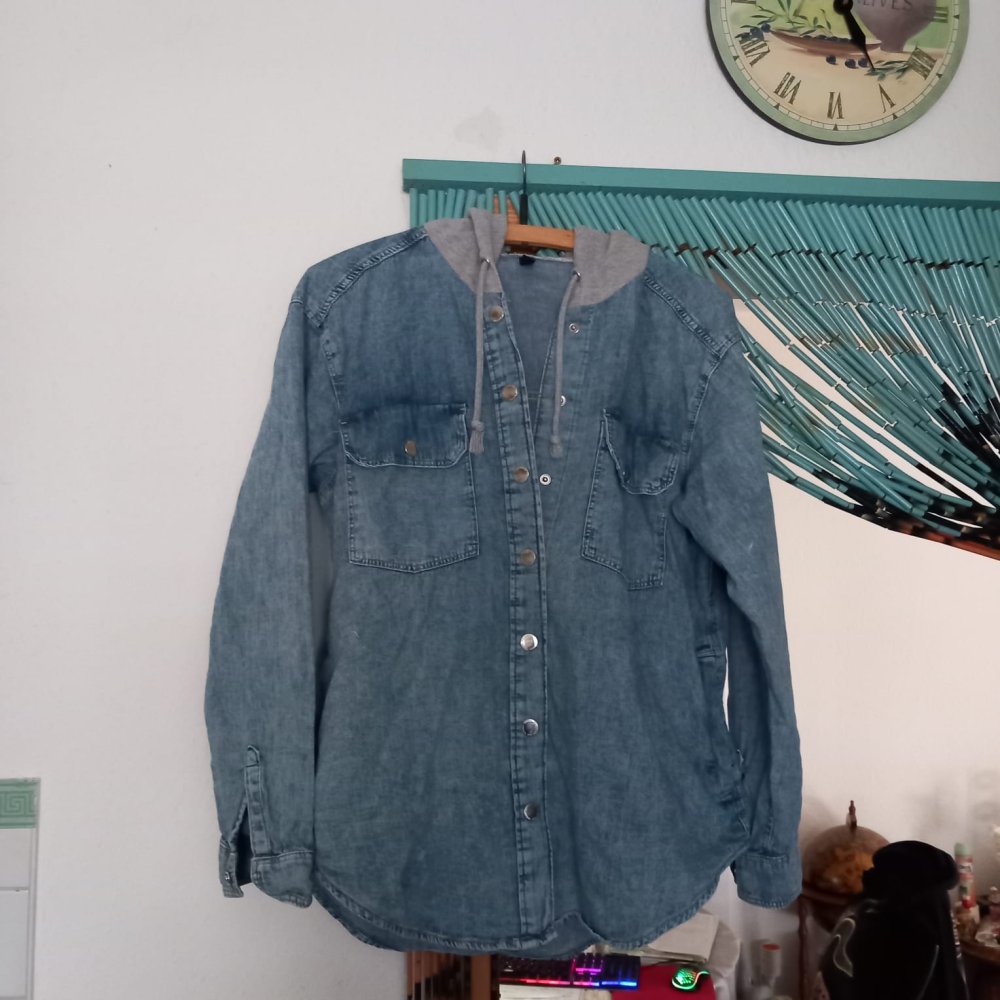 *** Jeans ~ Bluse ~ Kapuze ***