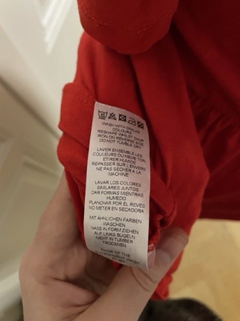 Rotes Kleid mit Cut Outs an den Schultern von ASOS, Gr. 38