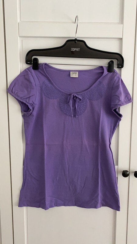 Flieder farbenes Esprit Tshirt Gr. 36 S