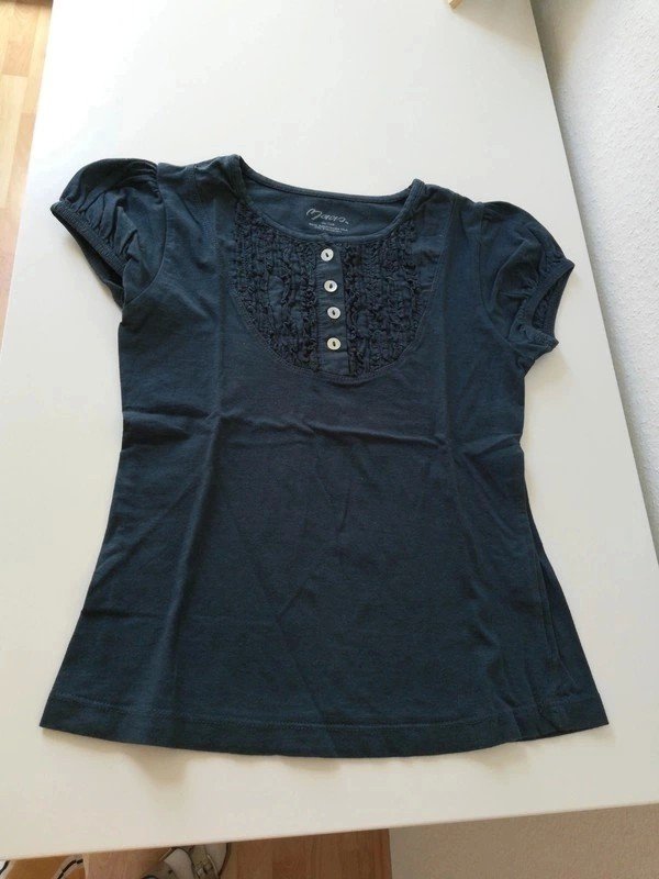 Mädchen Tshirt Maas Natur kurz dunkelblau Rüschchen Gr. 128