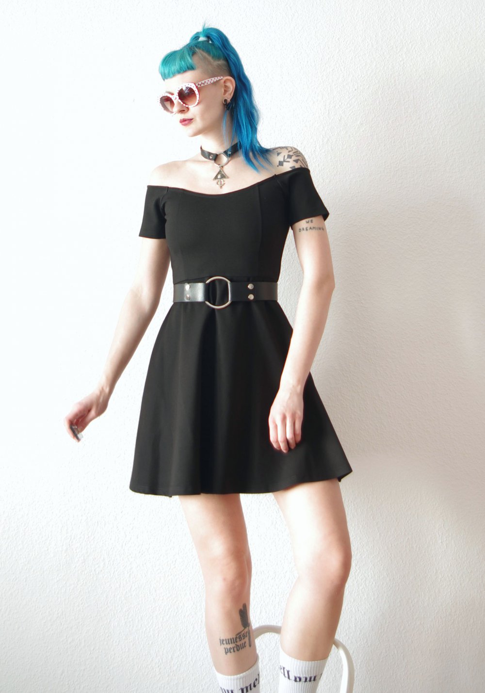 Schulterfreies Pinup Kleid (NP:100€) Gr. 38 40 M Parisienne Datenight Prom Tellerrock circle retro