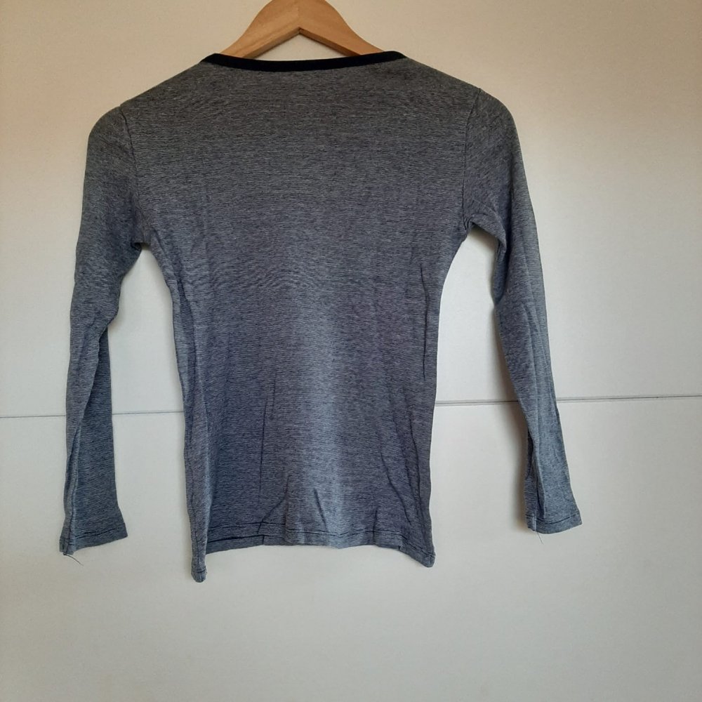 Gestreifter Pulli
