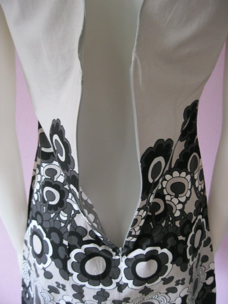 Trägerkleid # H&M # Sommerkleid # Blumen #  Muster # 100% Baumwolle # Grau/Schwarz/Weiß # 36