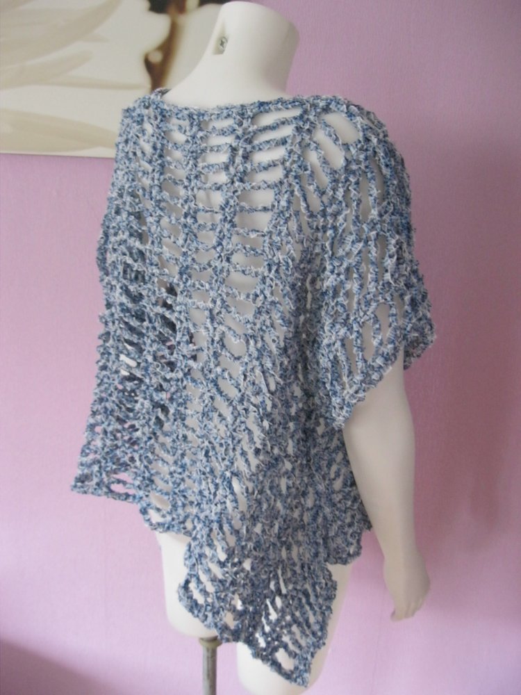 NEU Pulli Netzmuster Handmade blau Lanartus Bird Einheitsgröße