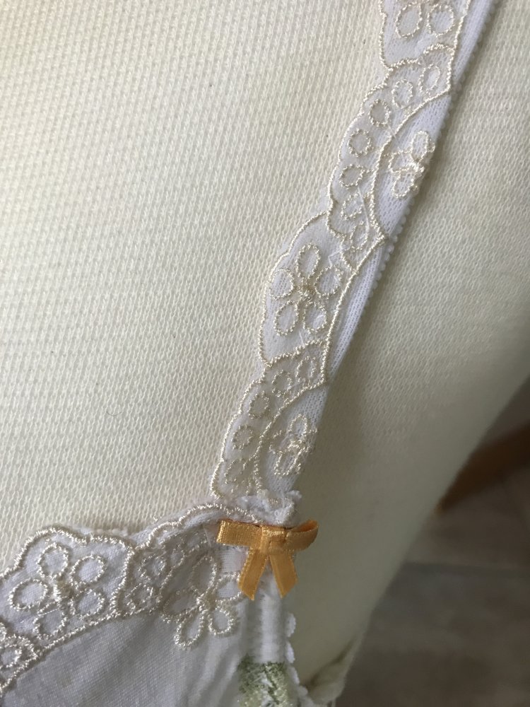 Balkonette Rüschen BH S Spitze Stickerei 75/B Lingerie Dessous Fleur Miriale Luxuy wattiert used 