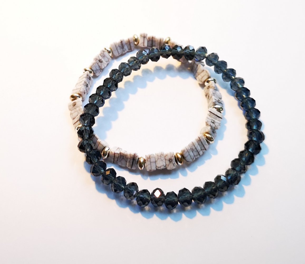  Armband, grau, Steine