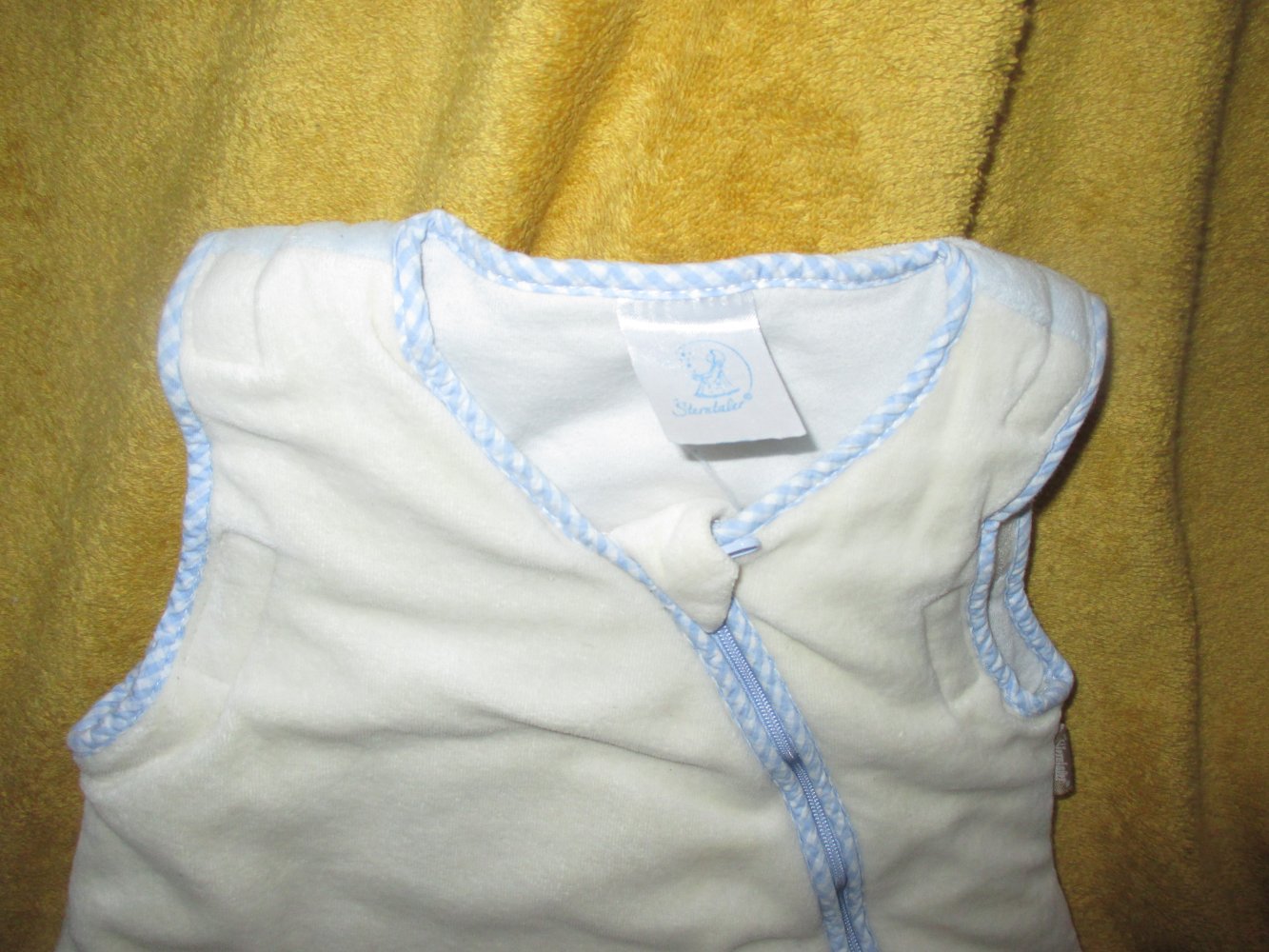 NEU * Baby * BOY oder auch GIRL * Applikation * Stickerei Nicki * Schlafsack 