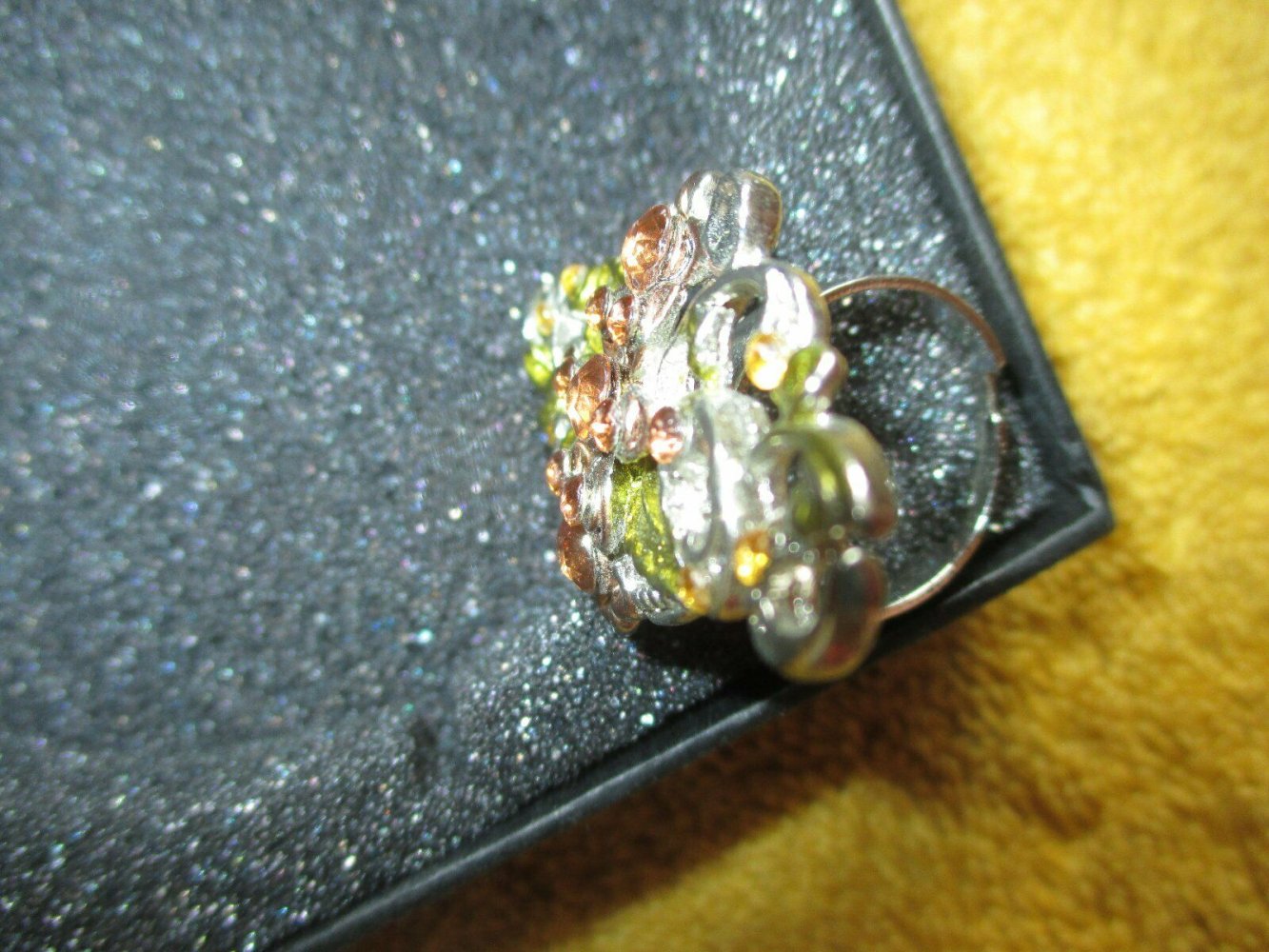 NEU * Großer * Statement * 3D * Blumen * Blüten * Flower- Power * Romantik * Swarovski * Strass- Kristalle * Glitzer * Steine * RING * Silber *