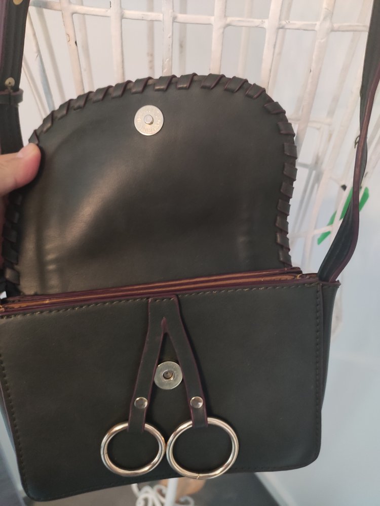 Azulu Handtasche fast neu 