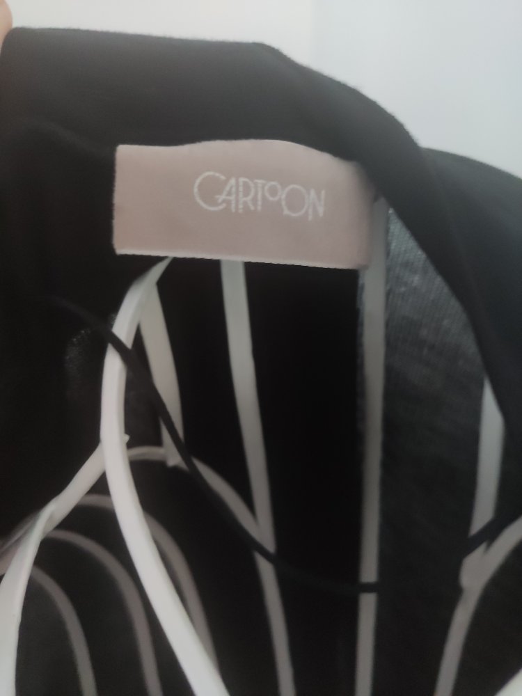 Cartoon Cardigan S