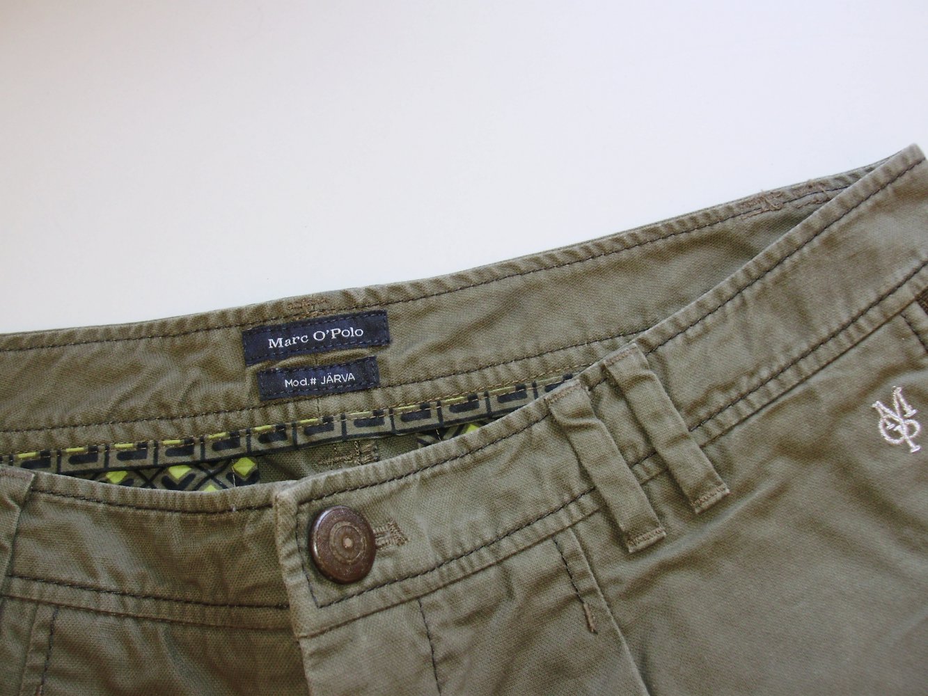 Marc O´Polo Hose khaki Seitenstreifen Mod Järva Gr S passend