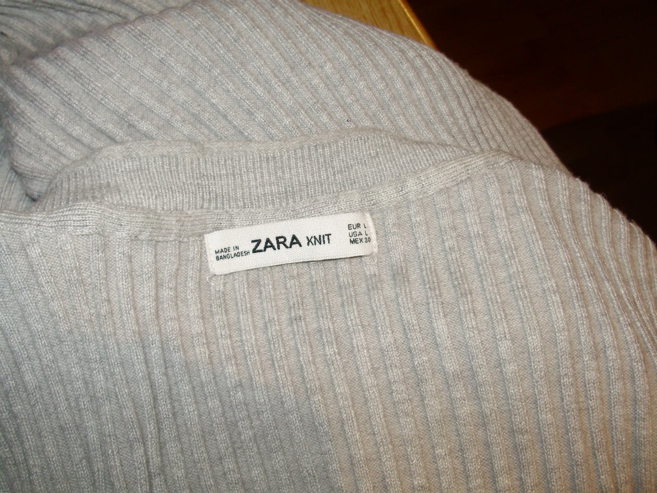 Zara Strickkleid hellgrau Rippen KA weit Gr L