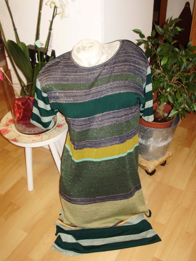 H&M Kleid wunderschöne Grüntöne Gr S