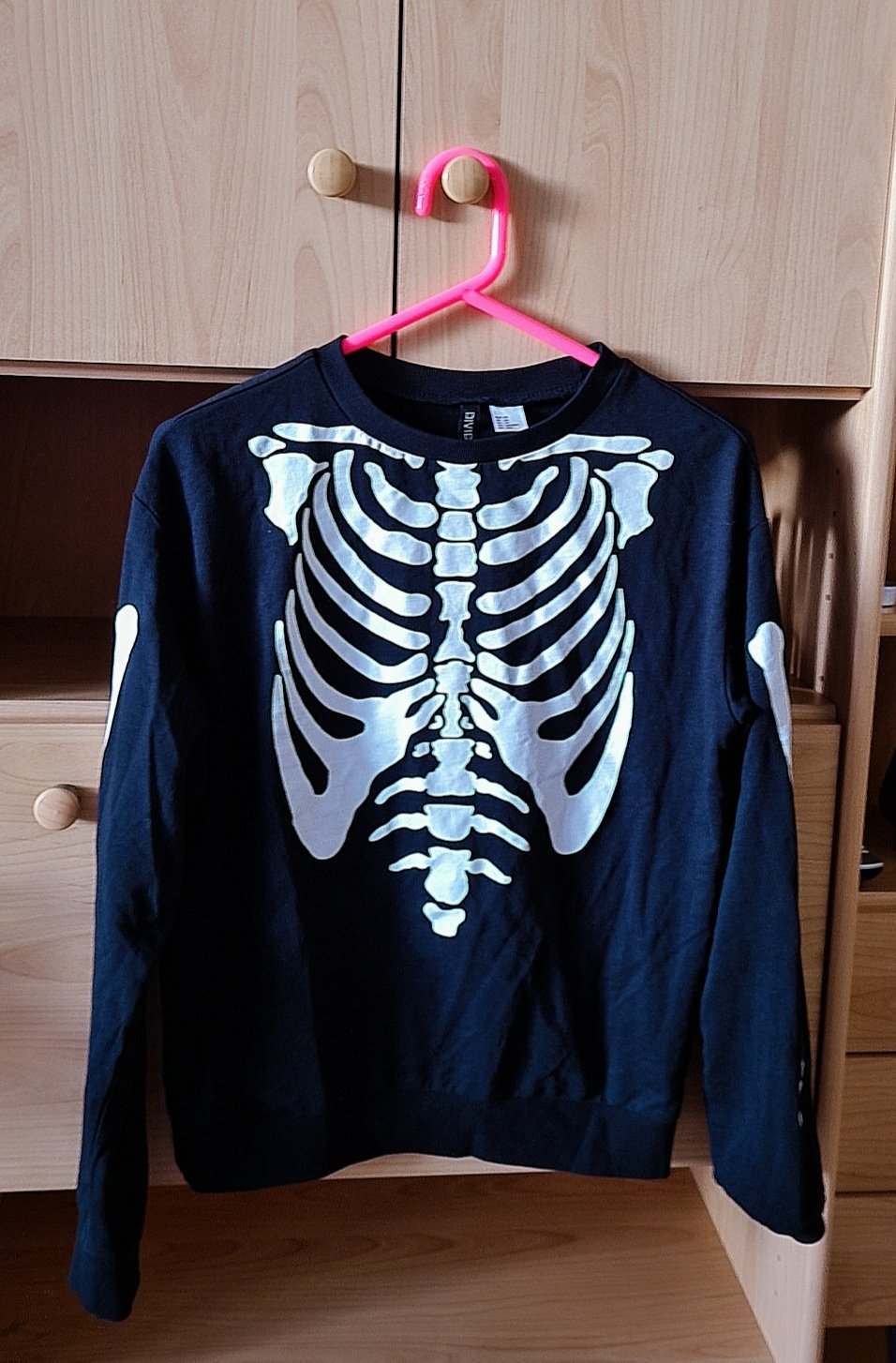 H&M Pullover gr.S 36 Schwarz Skull Sweater