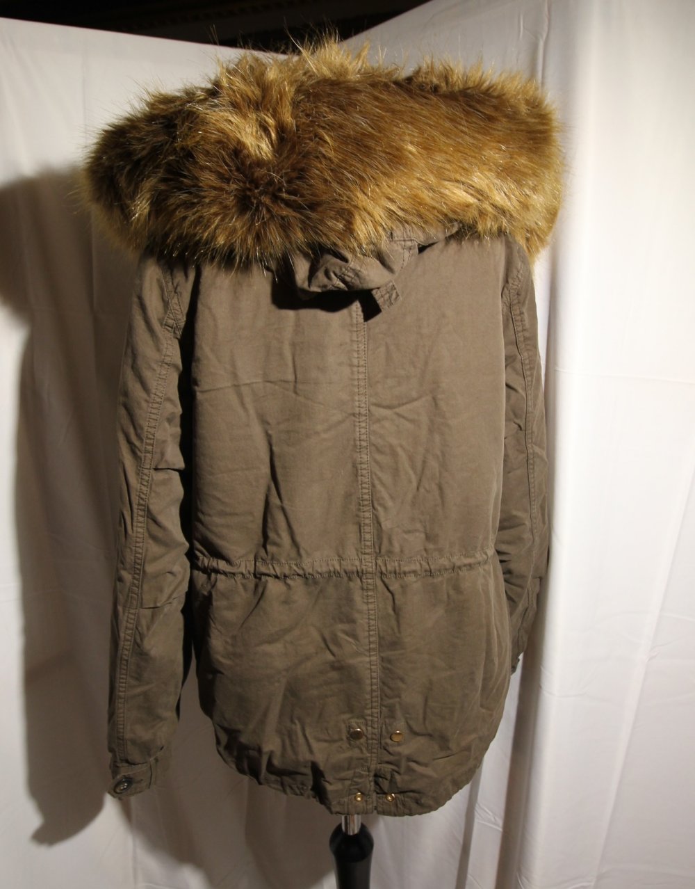 Zara Jacke Herbst Winter Kunstfell Kapuze Kunstpelz Fake Fur