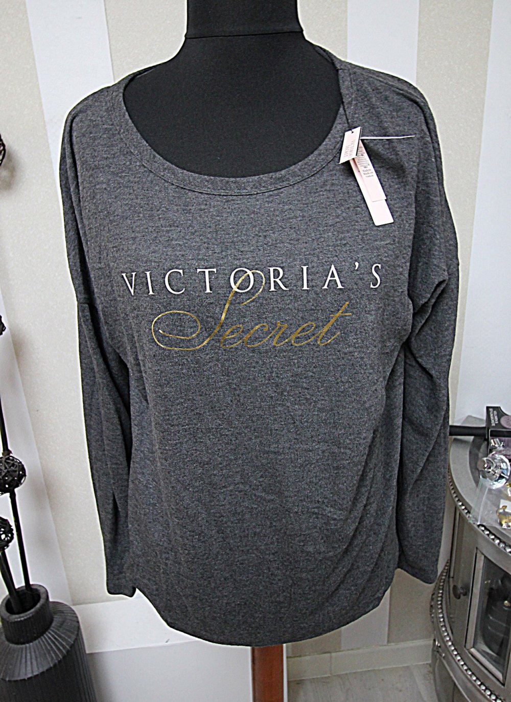 Neu Victoria´s Secret Sweatshirt Pullover