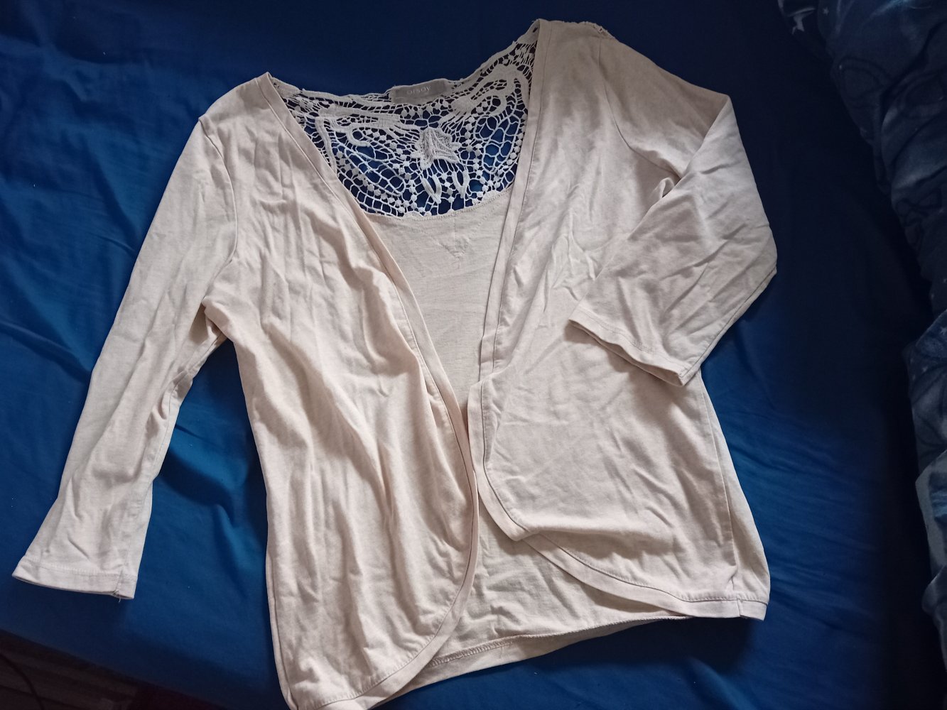 Cardigan / Jäckchen mit Spitze (hippie ethno strega witchy)